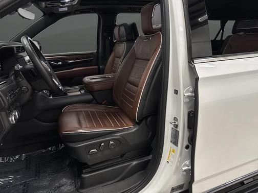 2024 GMC Yukon XL Denali Ultimate