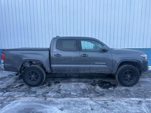 2020 Toyota Tacoma SR5