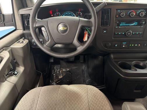 2023 Chevrolet Express 3500 LT