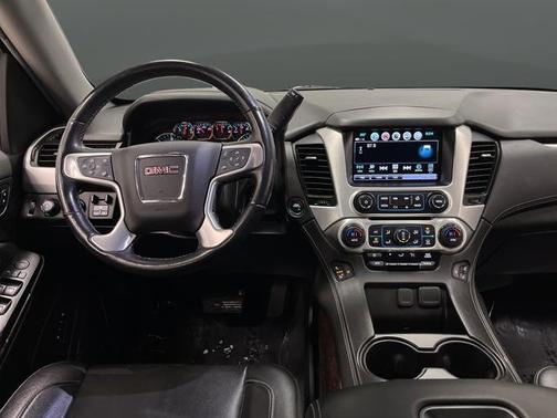 2020 GMC Yukon SLT