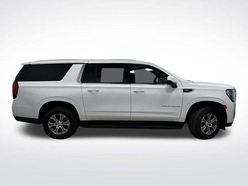 2024 GMC Yukon XL SLE