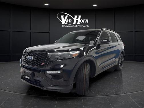 Black Metallic 2022 Ford Explorer ST