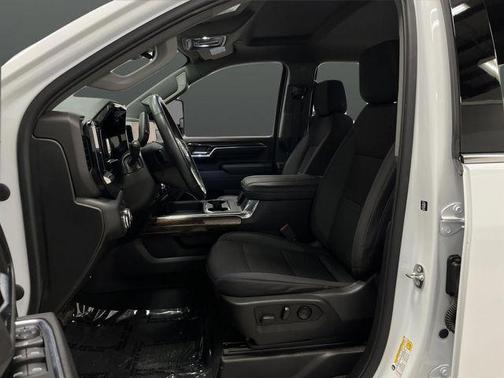 2024 GMC Sierra 2500 SLE