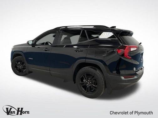 2024 GMC Terrain AT4