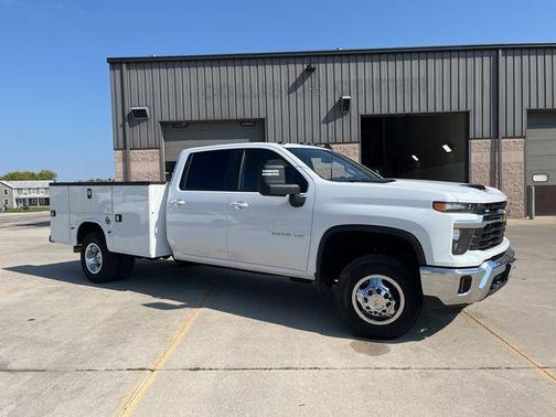 2024 Chevrolet Silverado 3500 LT