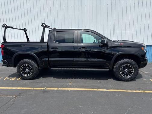 Black 2023 Chevrolet Silverado 1500 ZR2