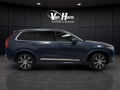 2024 Volvo XC90 B5 Plus Bright Theme