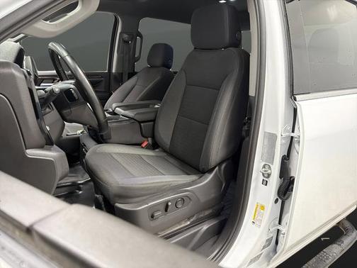 Summit White 2024 GMC Sierra 3500 SLE