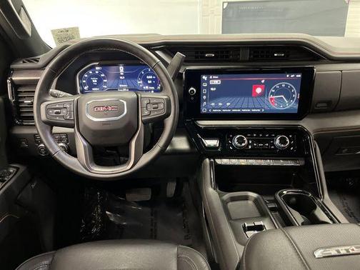 2024 GMC Sierra 2500 AT4