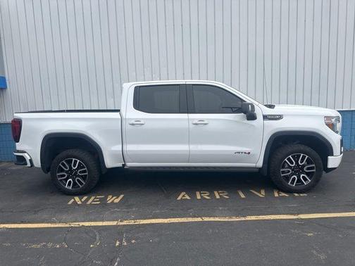 2022 GMC Sierra 1500 Limited AT4