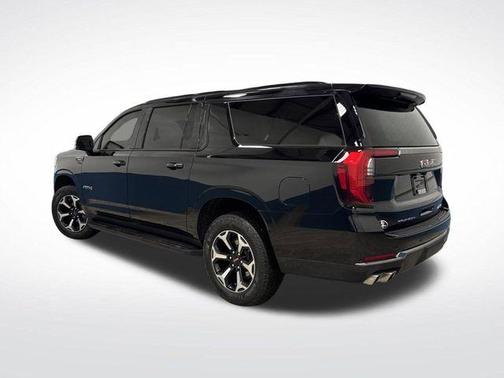 2025 GMC Yukon XL AT4