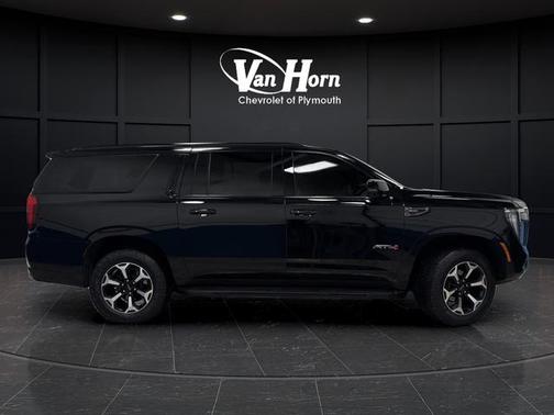 2025 GMC Yukon XL AT4