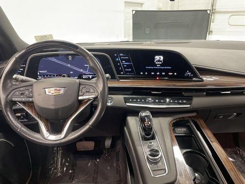 2023 Cadillac Escalade Premium Luxury