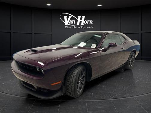 Hellraisin 2022 Dodge Challenger GT