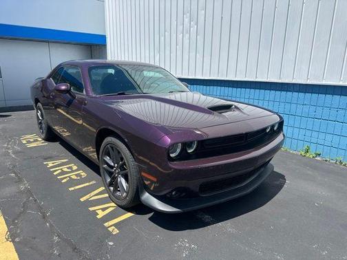 Hellraisin 2022 Dodge Challenger GT