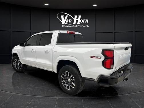 Summit White 2025 Chevrolet Colorado Z71