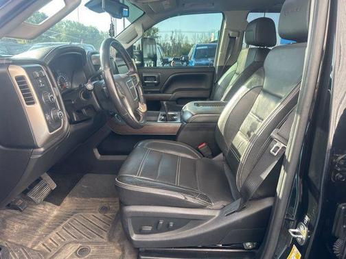 2017 GMC Sierra 2500 Denali