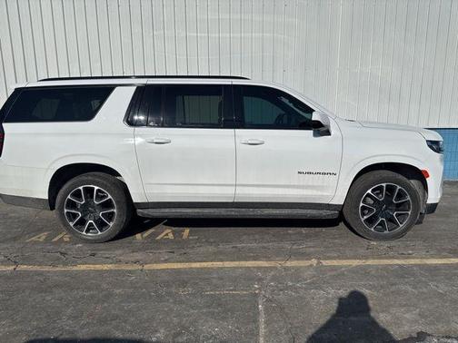 2021 Chevrolet Suburban RST