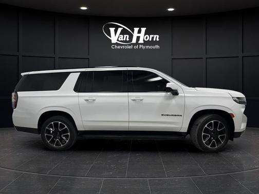 2021 Chevrolet Suburban RST