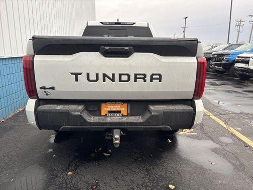 2022 Toyota Tundra SR5