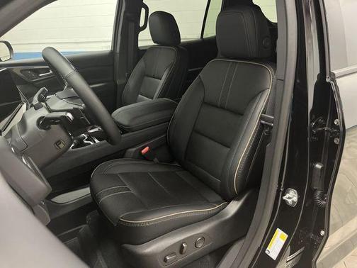 2025 Chevrolet Traverse High Country