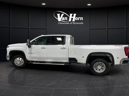 Summit White 2026 Chevrolet Silverado 3500 LTZ