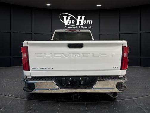 Summit White 2026 Chevrolet Silverado 3500 LTZ