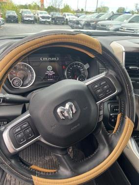Bright White Clearcoat 2019 RAM 2500 Laramie