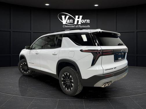 Polar White 2026 Chevrolet Traverse Z71