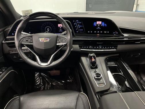 2023 Cadillac Escalade ESV Sport