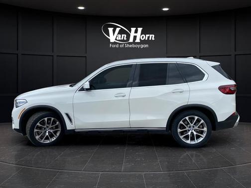 Alpine White 2022 BMW X5 xDrive40i