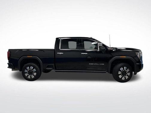 2024 GMC Sierra 2500 Denali