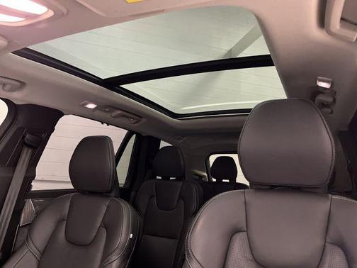 2024 Volvo XC90 Recharge Plug-In Hybrid T8 Ultimate 6-Seater