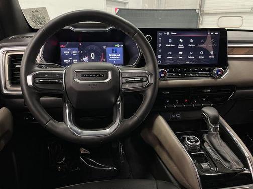 2024 GMC Canyon Denali