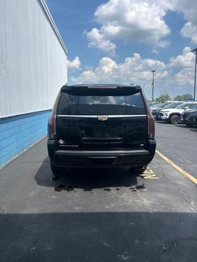 2015 Cadillac Escalade Platinum