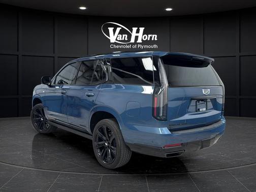 Deep Sea Metallic 2025 Cadillac Escalade Sport Platinum