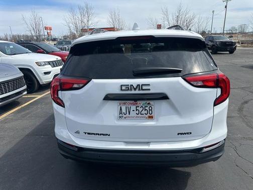 Summit White 2020 GMC Terrain SLE