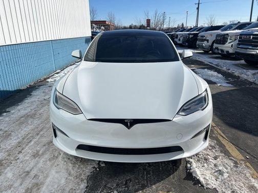 2022 Tesla Model S Plaid