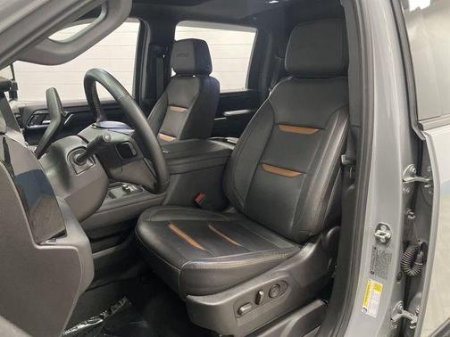2024 GMC Sierra 3500 AT4