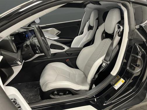 2020 Chevrolet Corvette Stingray w/3LT