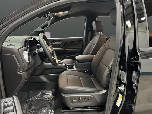 2025 Chevrolet Colorado LT