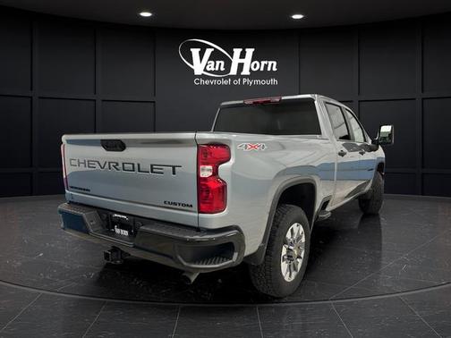 Sterling Gray Metallic 2024 Chevrolet Silverado 2500 Custom