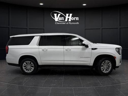2024 GMC Yukon XL SLE