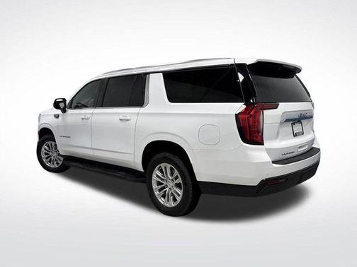 2024 GMC Yukon XL SLE