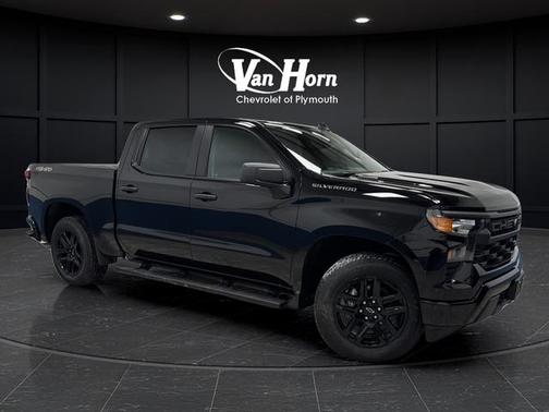 2025 Chevrolet Silverado 1500 Custom