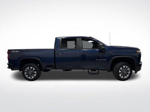 2023 Chevrolet Silverado 2500 Custom