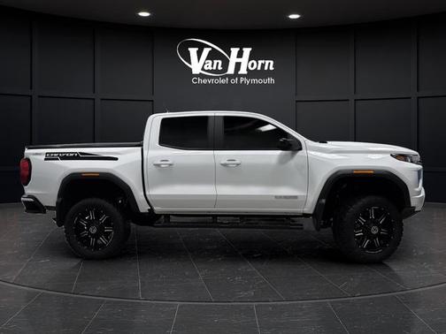 2024 GMC Canyon Elevation