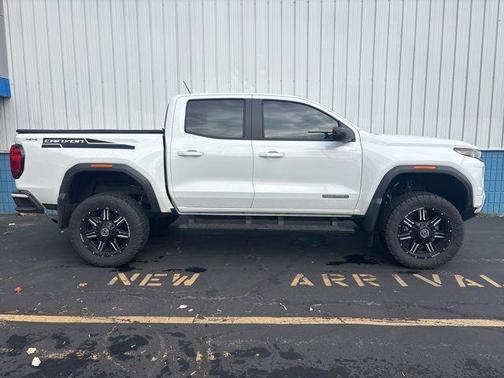 2024 GMC Canyon Elevation