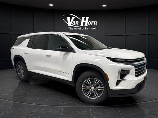 Summit White 2026 Chevrolet Traverse LT