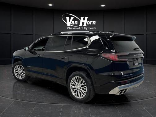 2024 GMC Acadia Denali